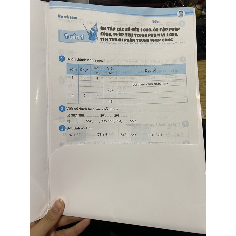 Sách - Phiếu bài tập cuối tuần môn Toán lớp 3