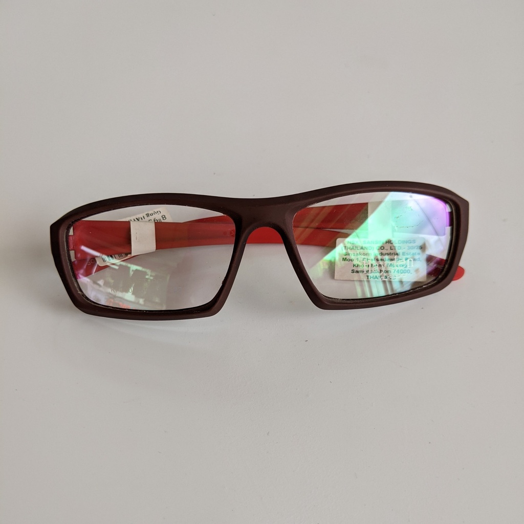 Gọng kính dành cho bé trai, bé gái có thể lắp kính có độ