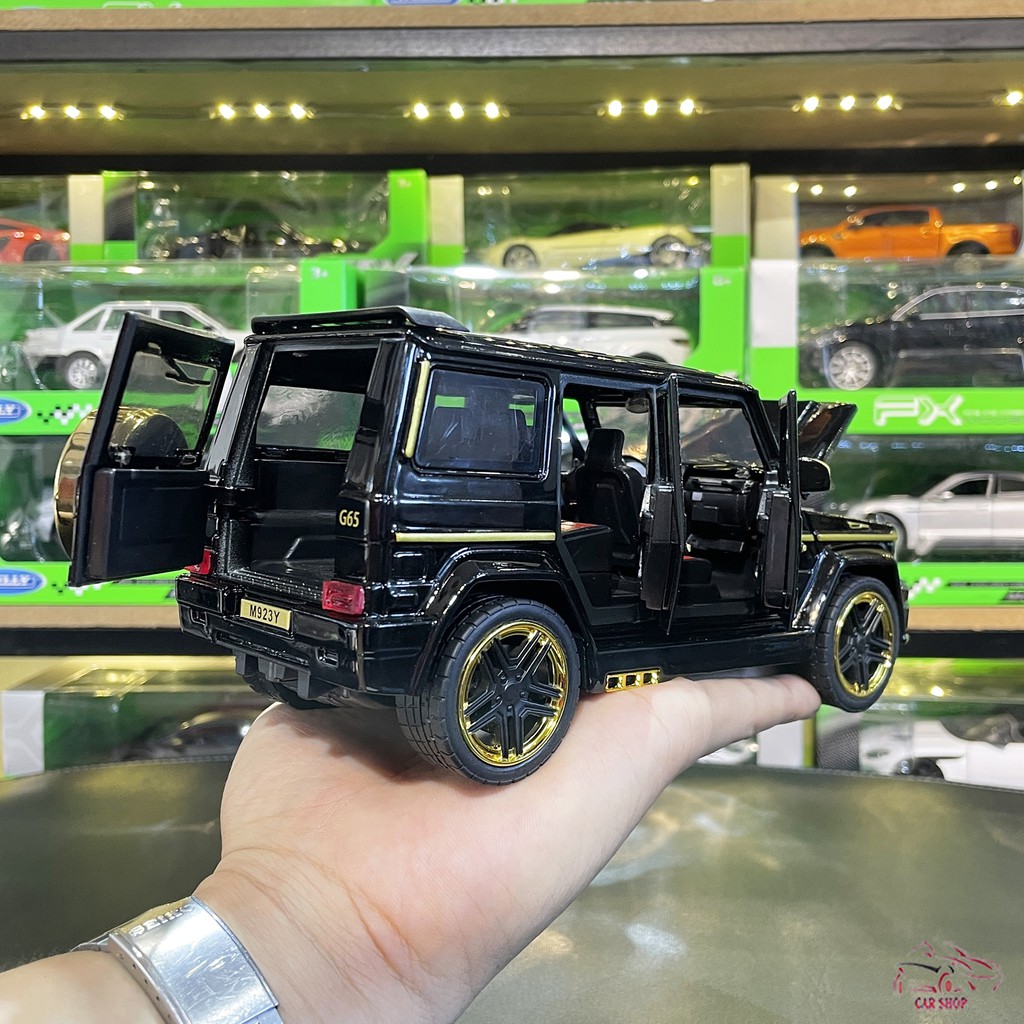 Mô hình xe ô tô siêu xe Mercedes-AMG G65 Brabus tỉ lệ 1/24 màu đen