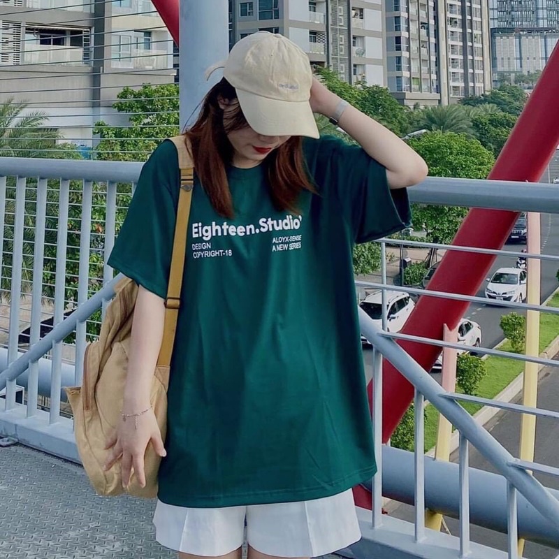 Set Đồ Áo Thun Tay lỡ EighteenBộ quần short đùi áo form rộng Unisex mặc ở nhà Ulzzang áo chất cotton quần kaki