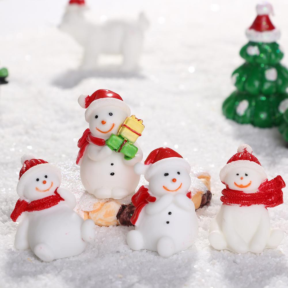 1 Mô Hình Ông Già Noel Tuần Lộc Dùng Trang Trí Giáng Sinh