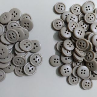 5 màu nút 4 lỗ , 15mm, 17mm