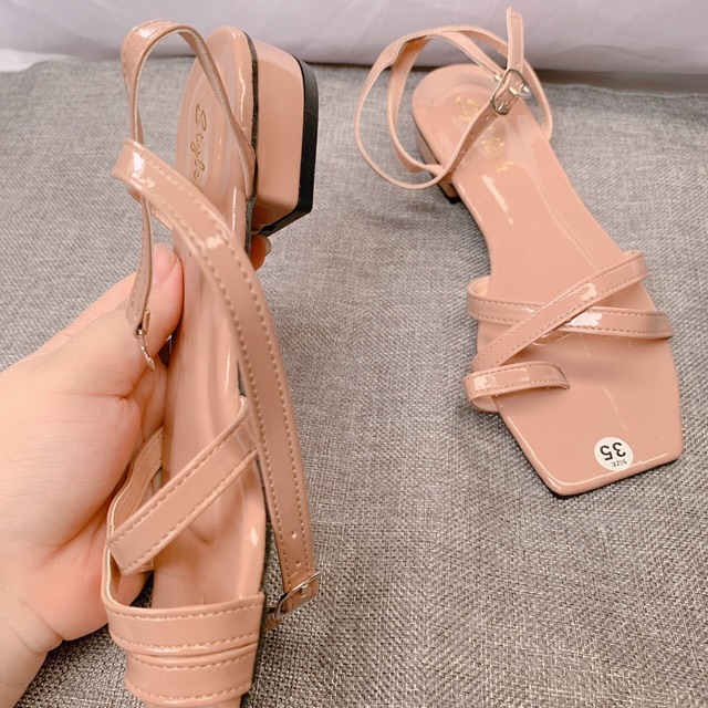 [Shopee trợ giá] Dép sandal học sinh bệt da bóng quai chéo xỏ ngón trẻ trung