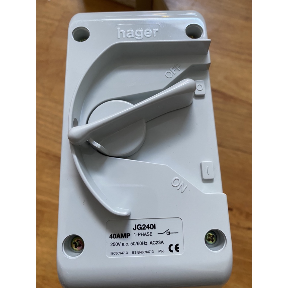 Cầu dao cách ly Hager JG240IN | Hager