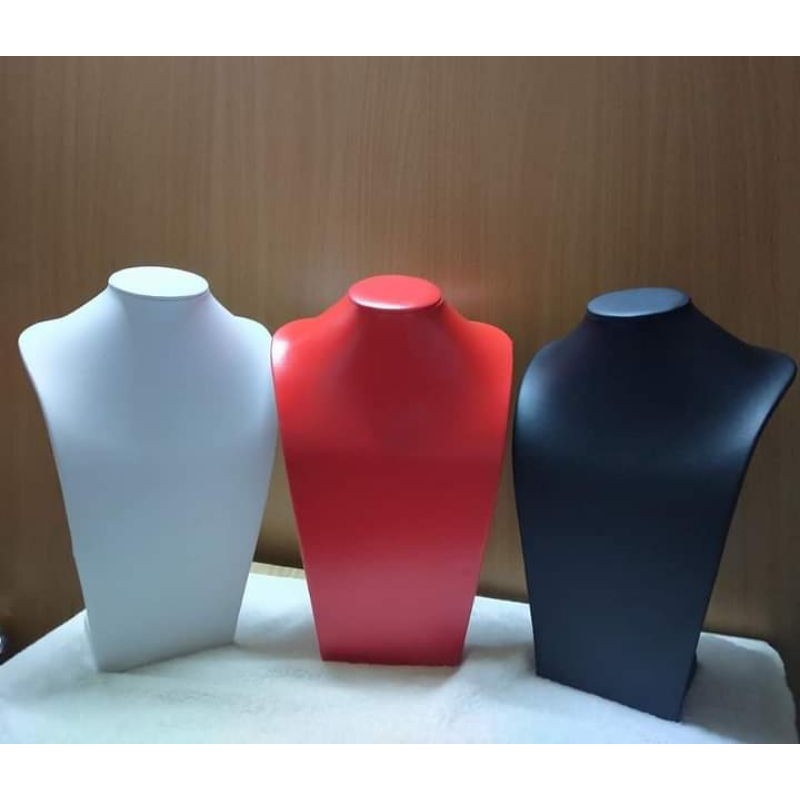 Cổ treo dây chuyền cao 28cm