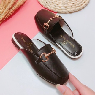 Giầy/ sục bít mũi cho bé yêu, đế thấp hàng có sẵn size 26-35