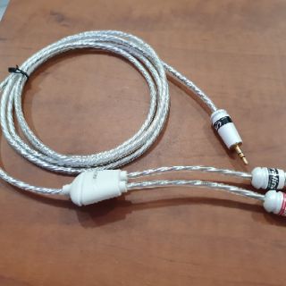 Dây 3.5 ra 2 AV UTRALINK hàng bãi canada Chiều dài 2m