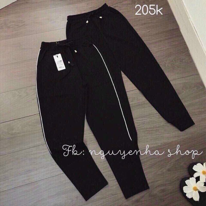 Quần baggy viền sọc nhũ