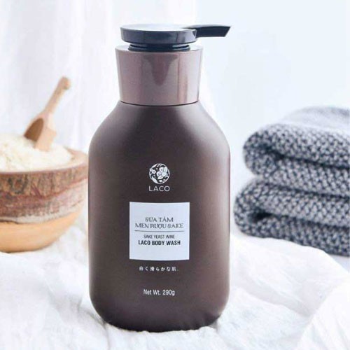 Sữa tắm men rượu Sake - Hỗ trợ giúp sạch làn da mịn màng, trắng sáng (Chai 290g)