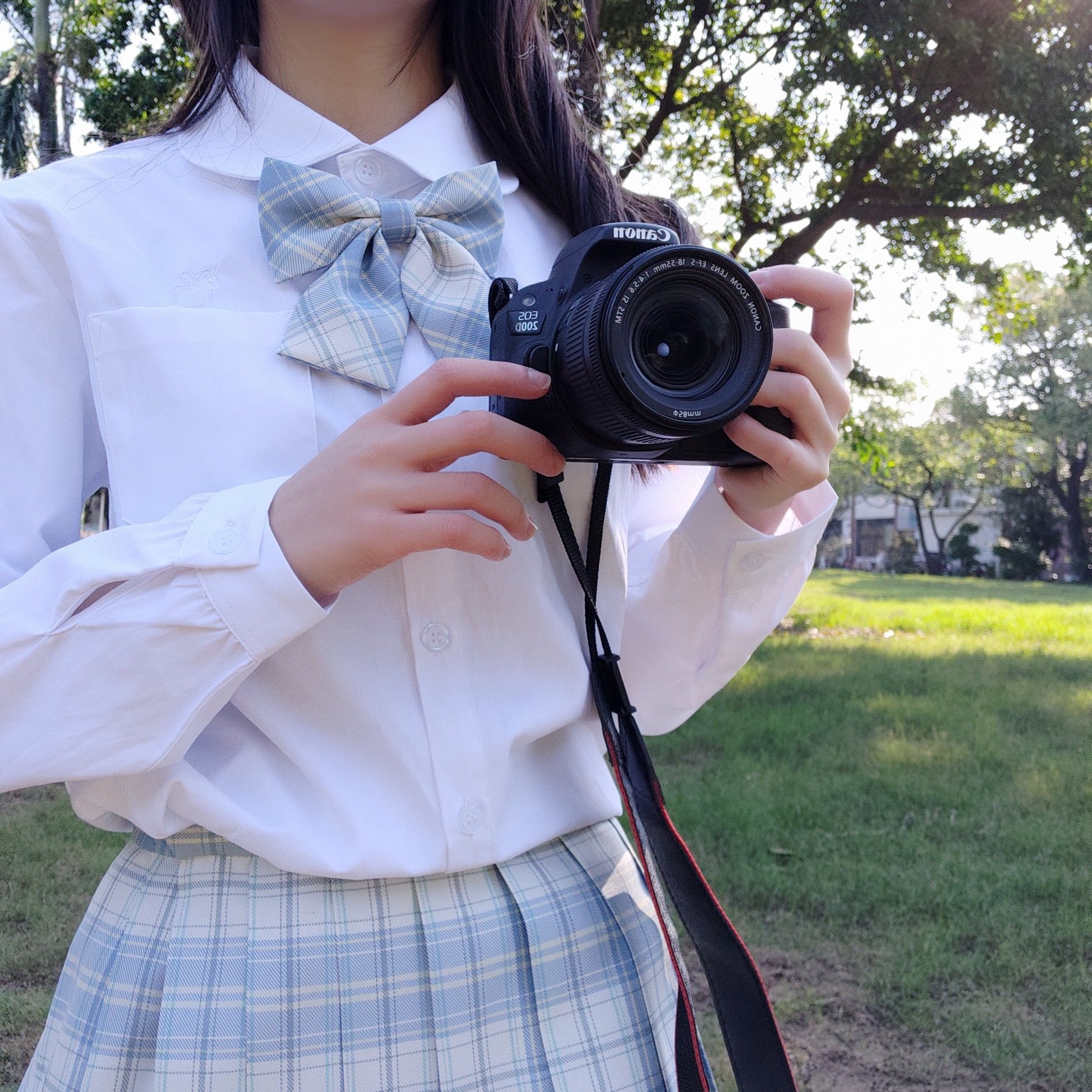 Chân Váy Xếp Li Lưng Cao Phong Cách Nữ Sinh Nhật Bản | BigBuy360 - bigbuy360.vn