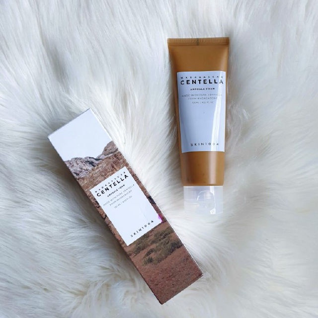 Sữa rửa mặt Skin1004 Madagascar Centella Ampoule Foam 125ml