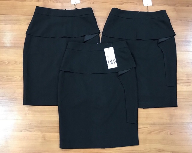 Chân váy nữ công sở họa tiết bèo trên | BigBuy360 - bigbuy360.vn