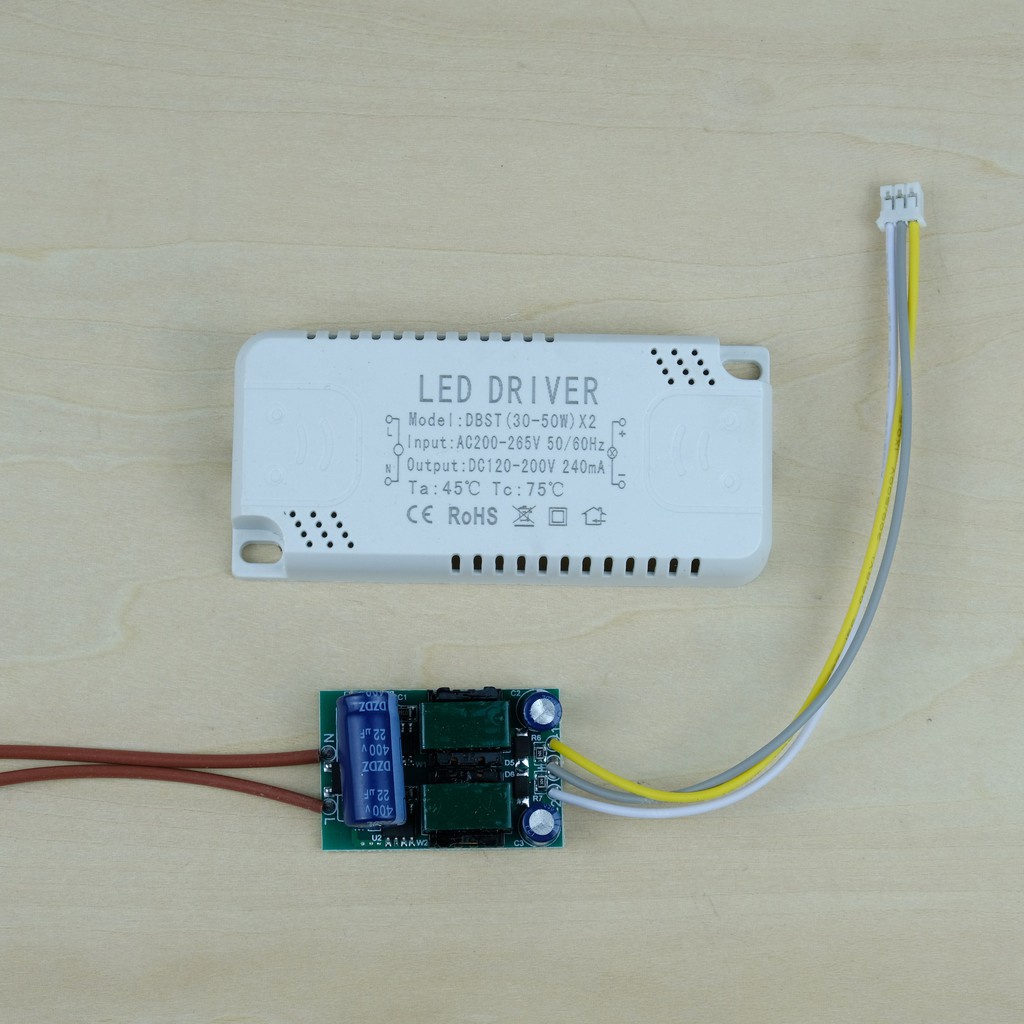 Chấn lưu đèn led 3 màu