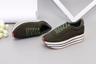 Giày Sneaker Độn Đế 5p Fullbox