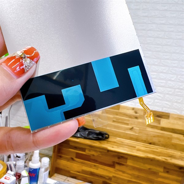 Phản quang Oppo F3