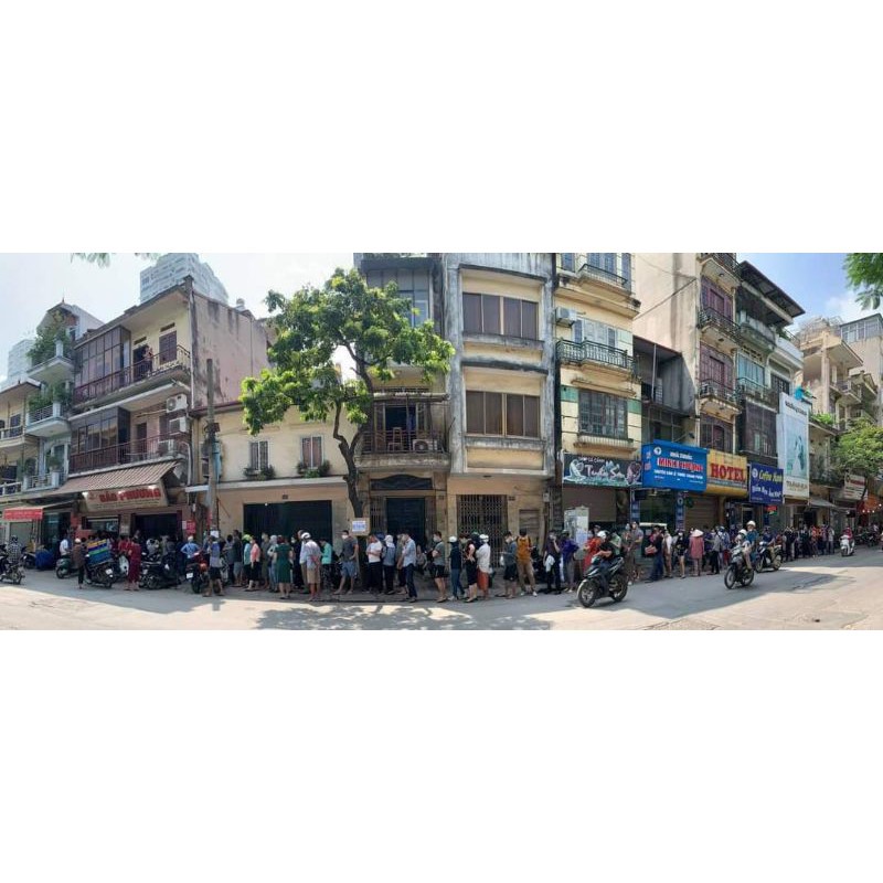 Bánh Trung Thu truyền thống Bảo Phương xếp hàng. Bán quanh năm. Uy tín 60 năm