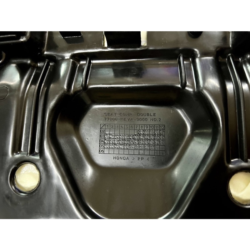 Yên Xe Wave Alpha Đời Đầu , WAVE ZX , Zin Hãng Honda