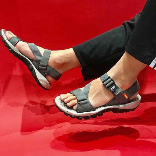 [Mã WABRWS giảm 15% đơn 150K] Sandal Quai Chéo Vento SD8631 Màu Xám Tro