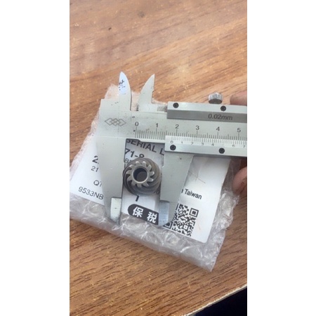 Bánh răng máy mài góc Makita 9553