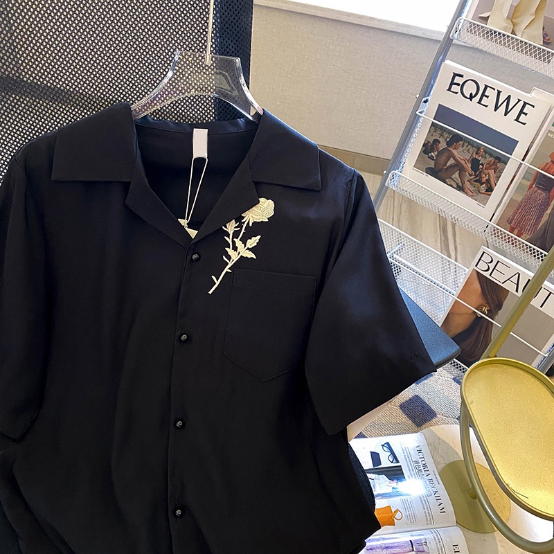 Áo Sơ Mi Nữ Ngắn Tay Màu Đen Thêu Hoa Hồng Thời Trang