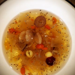 Nguyên liệu chè tuyết yến