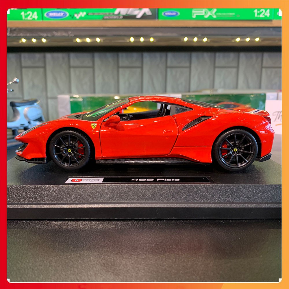 Xe mô hình Ferrari 488 Pista tỷ lệ 1:24 hãng Bburago