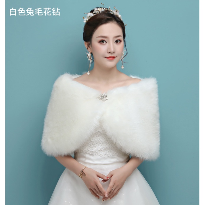 Áo choàng lông cúc đá cho cô dâu màu đông, giá 155k | BigBuy360 - bigbuy360.vn