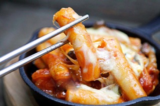 500G PHÔ MAI MOZZARELLA LOẠI NGON
