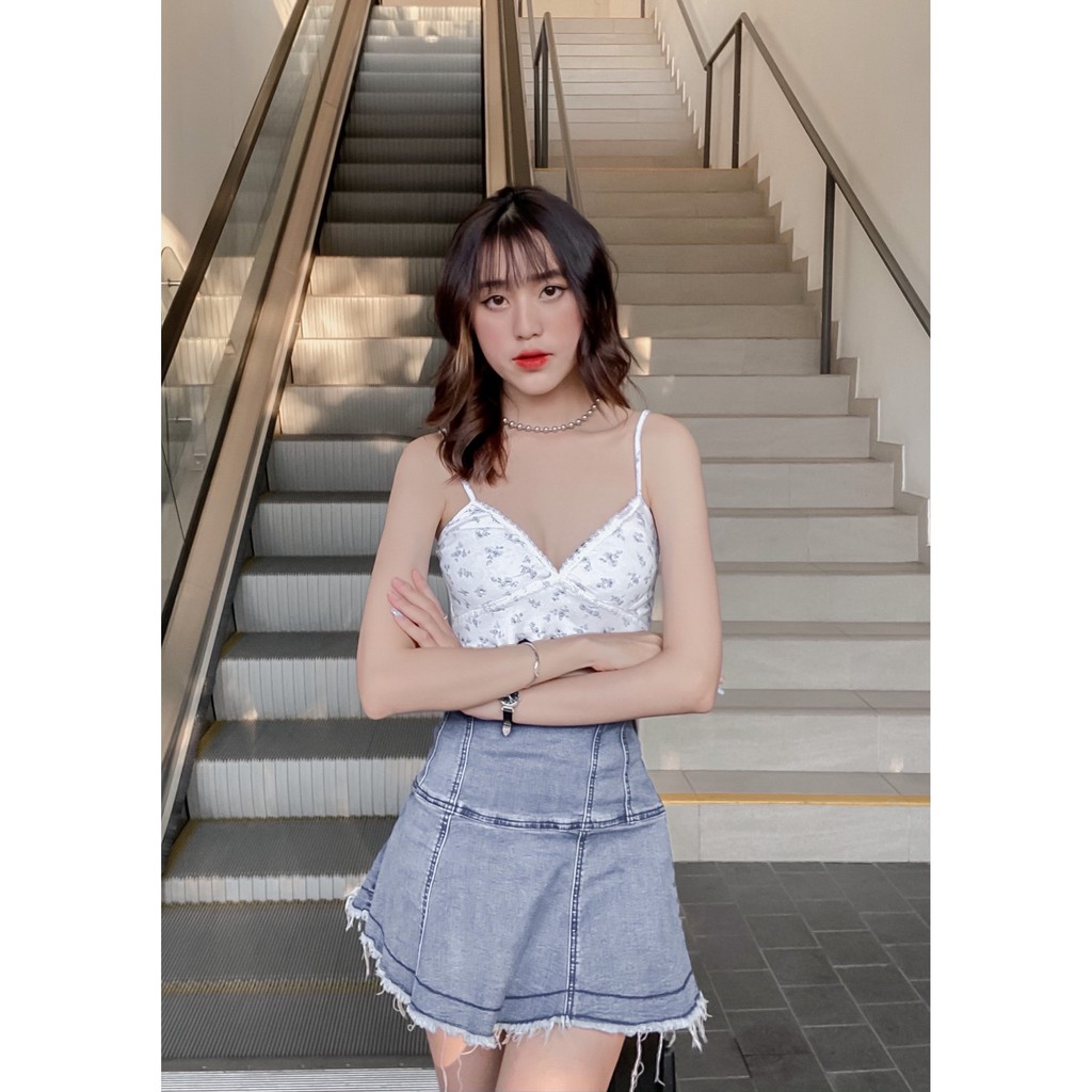 Áo Croptop Hai Dây Đính Ren La Boutique Freesize, Chất Thun Gân Co Giãn Cao Cấp, Trang Phục Mùa Hè, Tôn Dáng Tôn Da | BigBuy360 - bigbuy360.vn