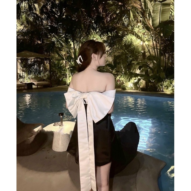 ĐẦM ĐEN PHỐI NƠ TO SAU