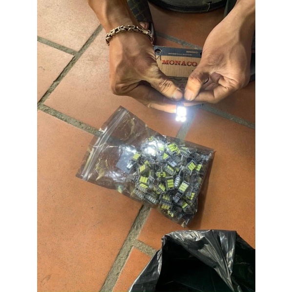 Đèn LED Xi nhan T15 Cho Ô tô Xe máy Chíp 4014 Siêu sáng