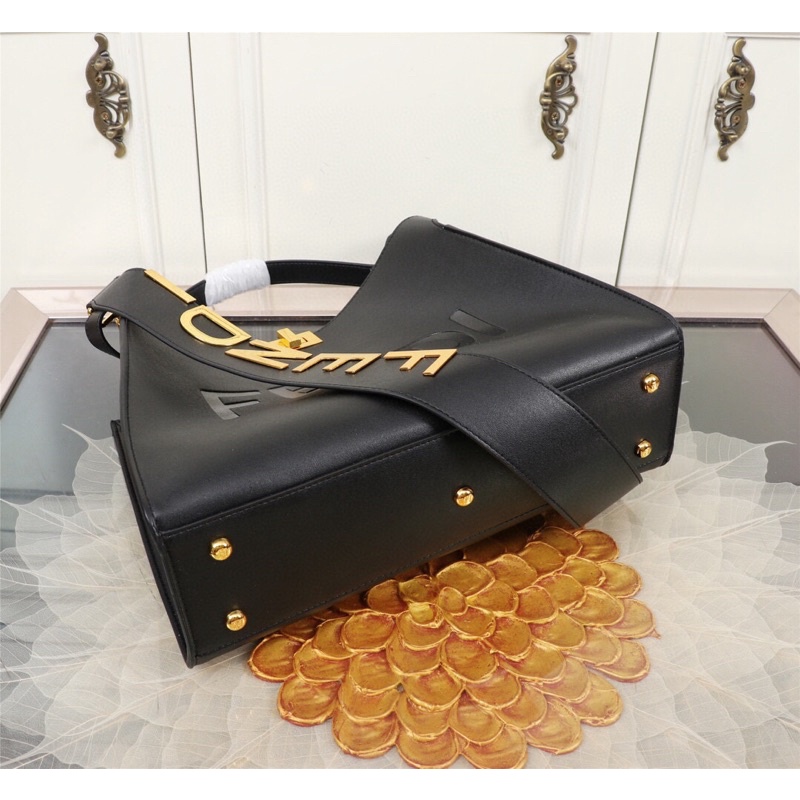 Túi xách fendi size 33 cm cực đẹp