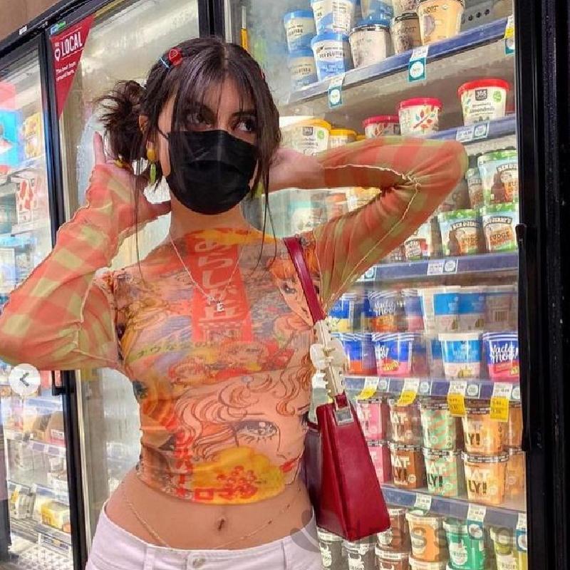 Áo thun tay dài cổ tròn in họa tiết hoạt hình phong cách thời trang cho nữ