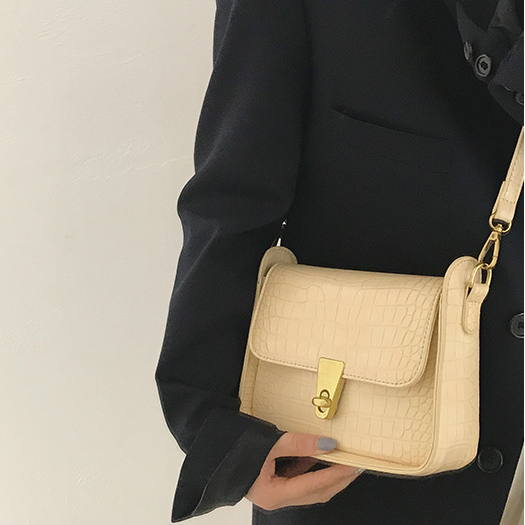 Túi xách nữ cá tính thời trang retro