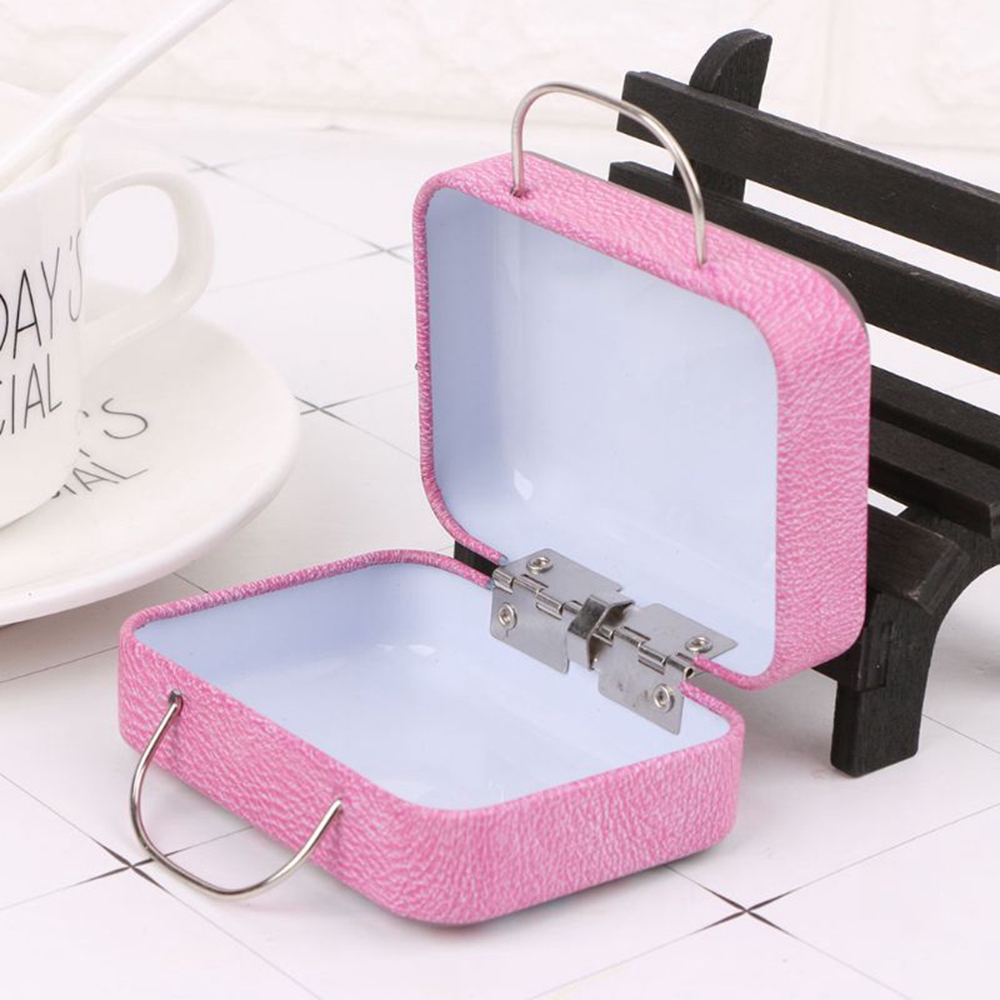 Hành lý thu nhỏ cho nhà búp bê