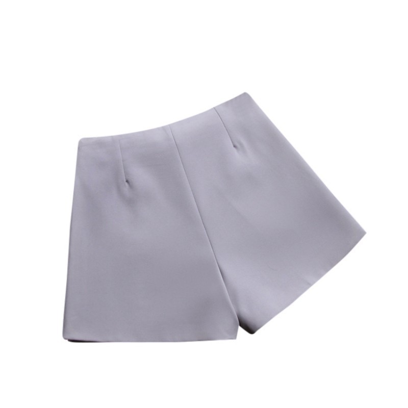 Quần short màu trơn cho nữ