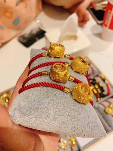 🎀 Lắc Heo Vàng Lưỡi Hái 🎀