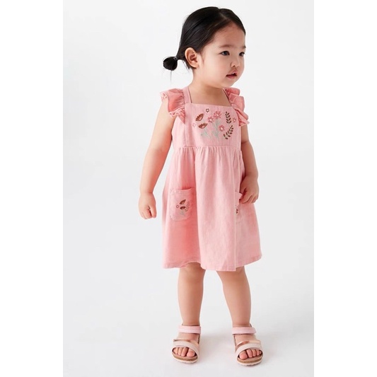 Váy babydoll bé gái màu Hồng dễ thương tôn da, đầm xoè trẻ em chất thô mềm cực xinh họa tiết thêu hoa phối túi 2 sườn