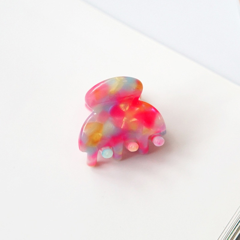 Kẹp tóc phong cách cổ điển xinh xắn cho nữ