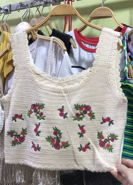 Áo len sát nách thêu hoa siêu xinh