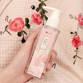 Sữa rửa mặt hoa hồng