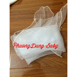 Khăn voan trắng cho con