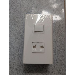 Bộ công tắc đèn cầu thang Panasonic lắp sẵn
