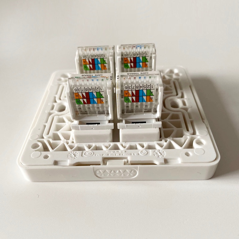Ổ Cắm Mạng LAN 86x86mm Cổng Female Sang Female CAT6 RJ45 LAN