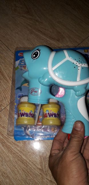 Set đồ chơi thổi bông bóng xà phòng có nhạc và đèn Led rất đẹp tặng kèm PIN