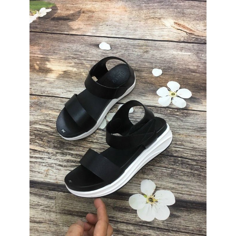 Giày sandal quai ngang đế bánh mì