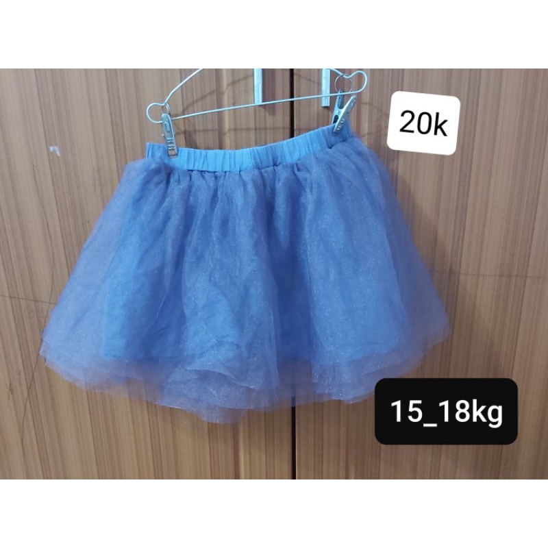 Chân váy công chúa cho bé