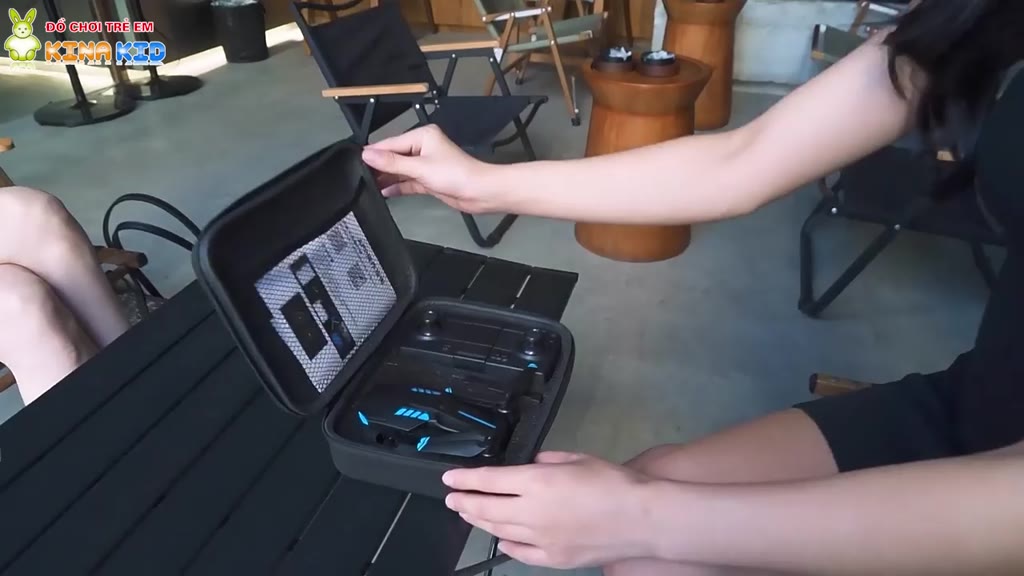 Máy Bay Điều Khiển Từ Xa 4 Cánh X6 Pro, Cam Kép 4K, Cảm Biến Tránh Vật Cản, Có Đèn Led Đẹp Mắt, Ổn Định Bay | BigBuy360 - bigbuy360.vn