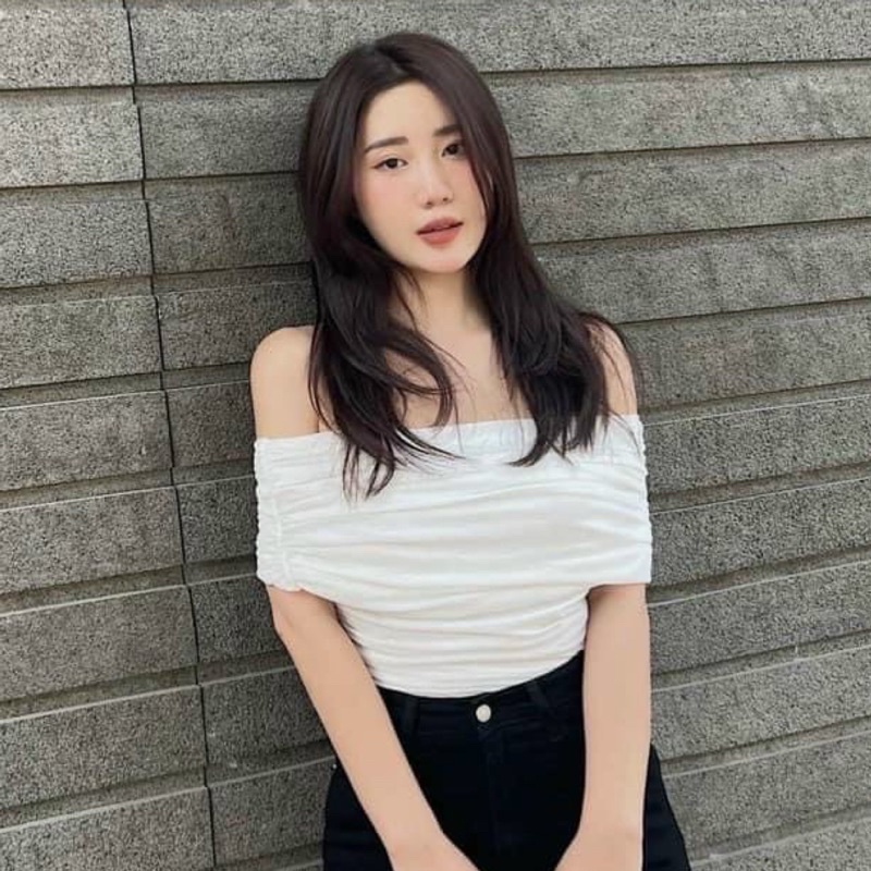 Áo thun trễ vai croptop