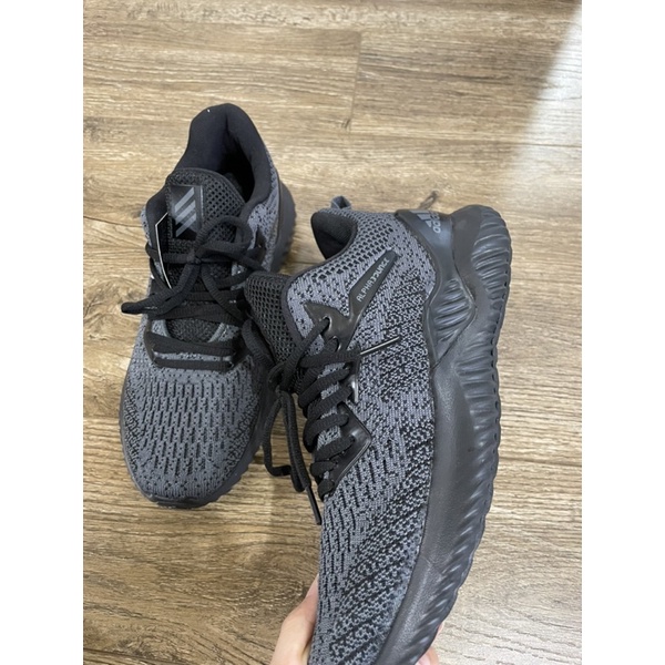 Giày thể thao new tag pass